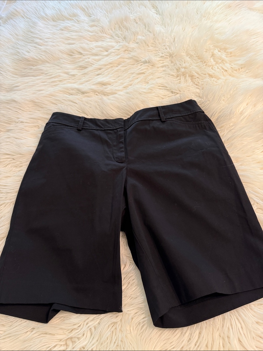 Talbots Black Women's Bermuda Shorts size 8 brand new inseam 9” waist 32” - Picture 7 of 8